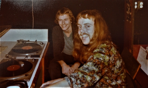 Foto door J.W.Nieuwpoort (1975)  