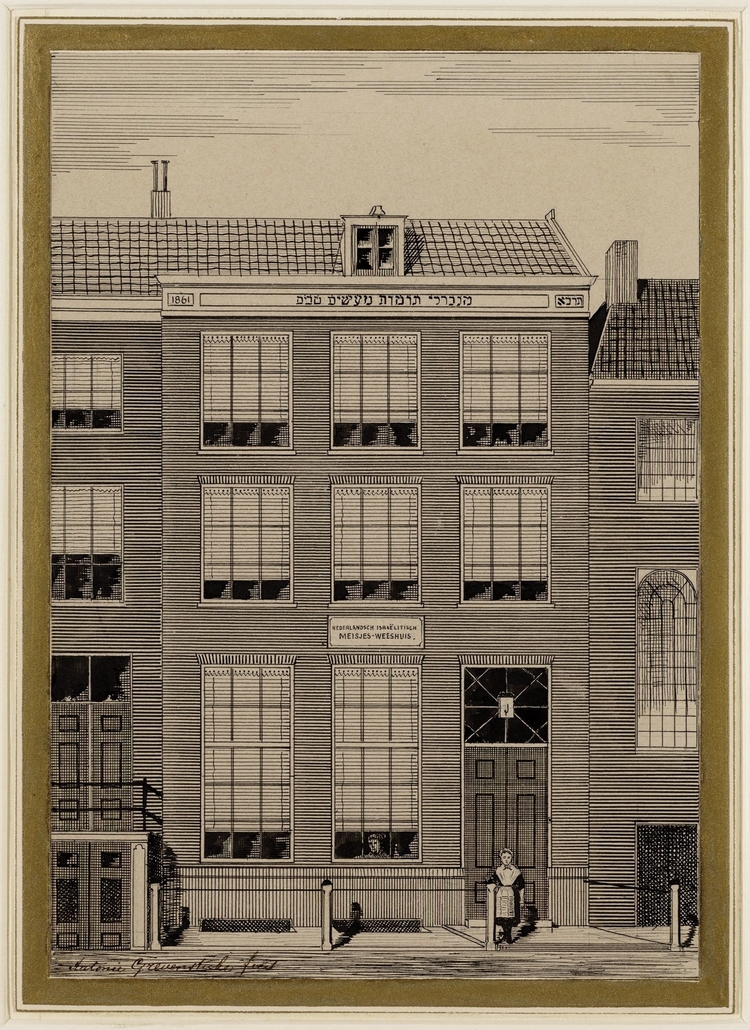 De voorgevel van het Nederlandsch-Israëlietisch Meisjesweeshuis, Rapenburgerstraat 171, door: Grevenstuk, A. (Antonie, 1829-1896). Bron: Stadsarchief A’dam, Beeldbank.   
