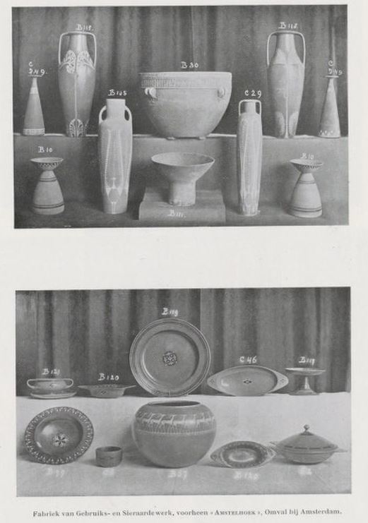 Voorbeelden van het aardewerk van de Amstelhoek, bron:  Nederlandsche Vereeniging voor Ambachts- en Nijverheidskunst van T. Landré, T., 1910  