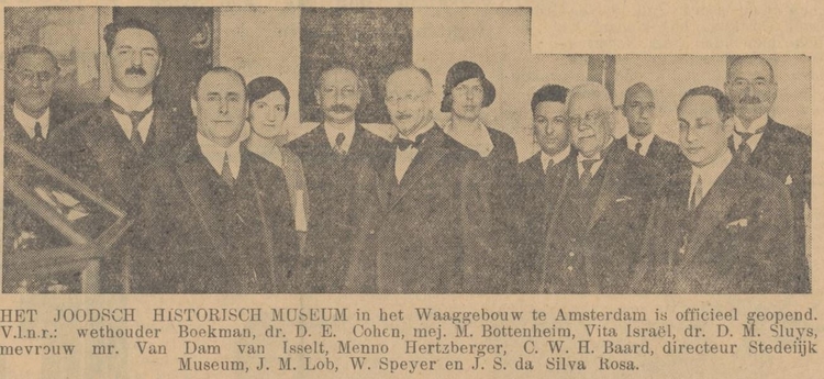 J.M. Lob aanwezig bij de opening van het JHM in De Waag te Amsterdam, bron: de Sumatra Post, 5 april 1932  