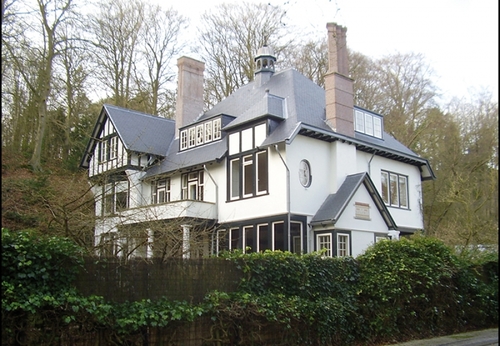 Foto van de villa aan de Midden Duin- en Daalseweg 4a, Bloemendaal, bron: Ons Bloemendaal.   