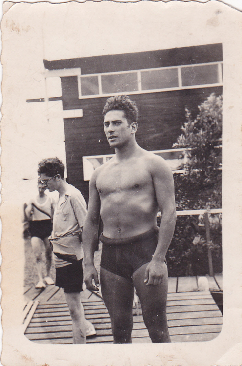 Foto van Leo Michelson de sporter in ongeveer 1934, bron: familiearchief via Ben Derksen  