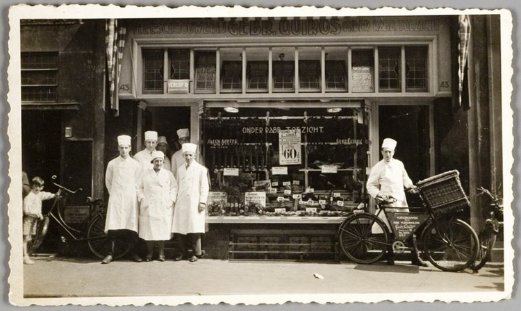 Foto van slagerij Quiros in de Jodenbreestraat, bron: helaas niet bekend  